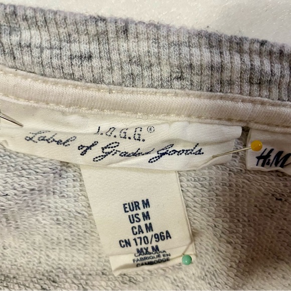 H&M tunic top, lace front, long sleeve - Picture 11 of 11